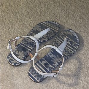 Lightly Used blue and white tribal pattern sandals